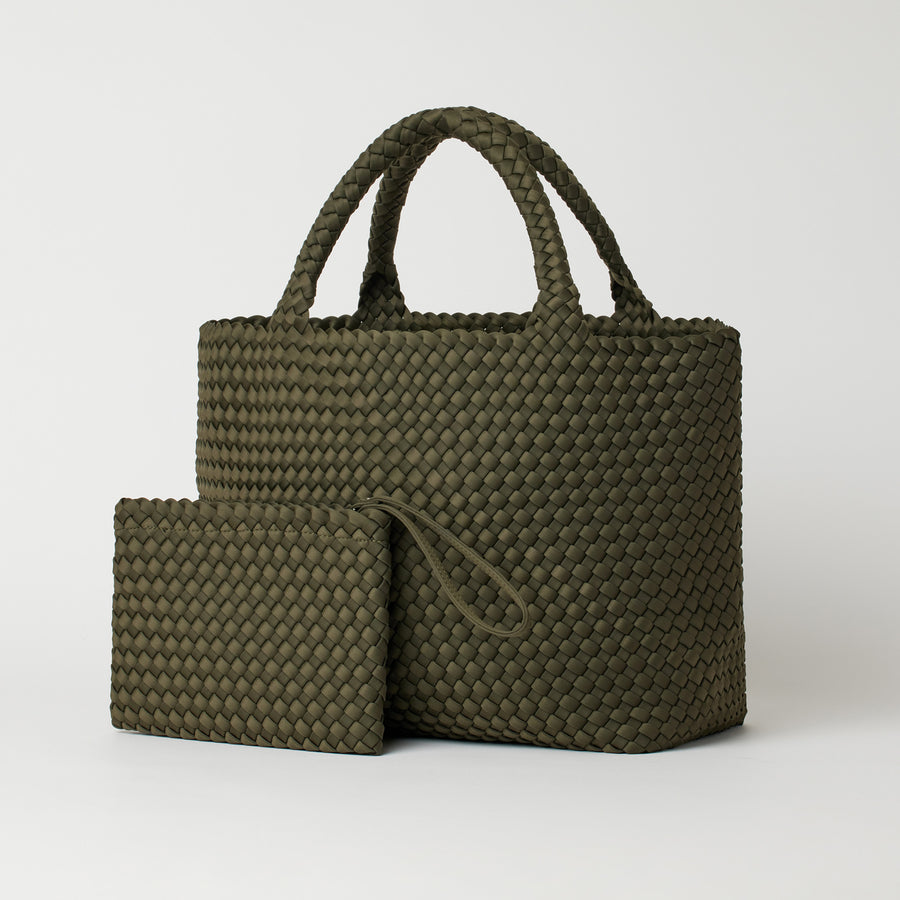 Andreina Bags Siempre tote bag in army green colour. Large size yet lightweight. Comes with matching detached clutch.Handmade, interlaced material, synthetic material, water resistant, machine washable. Designed in Sydney, Australia.