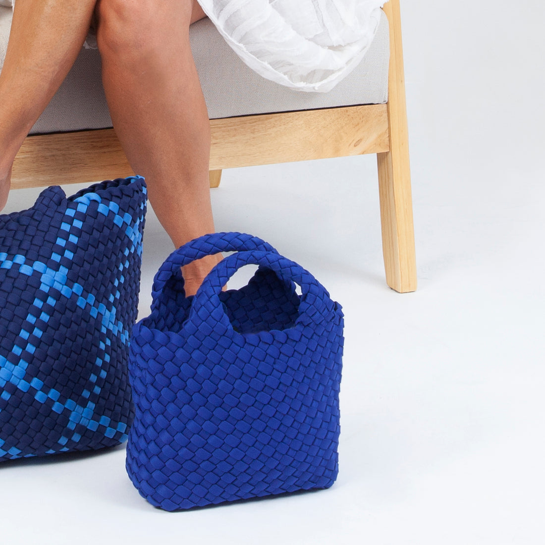 Electric Blue Crossbody bag. Cross body bag. Cross-body bags. Perfect for women on the go this crossbody is perfect for all essentials. Cute bag for girls, teens and women Sydney Northern Beaches